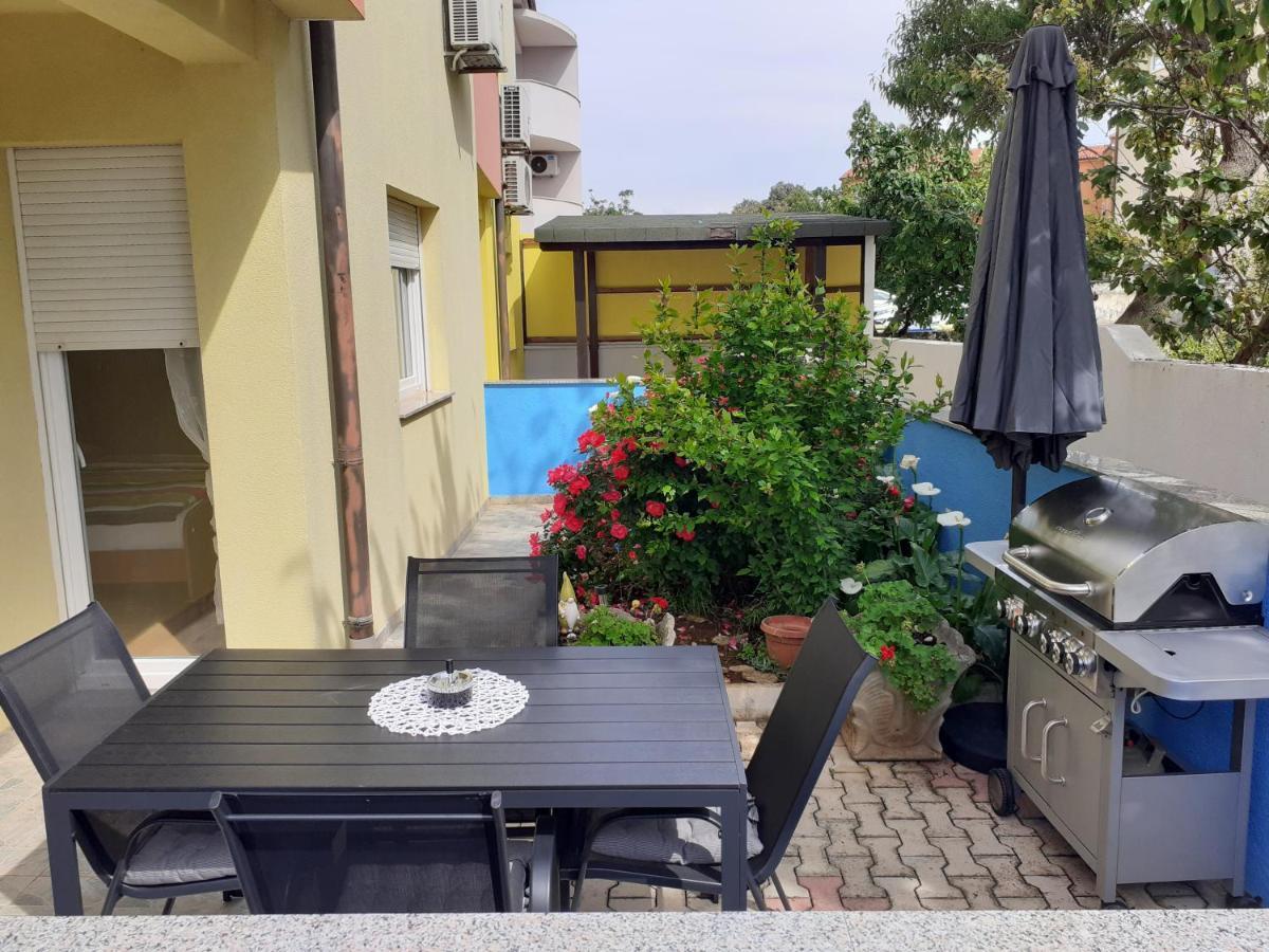 Apartman Nada Ližnjan Exterior foto