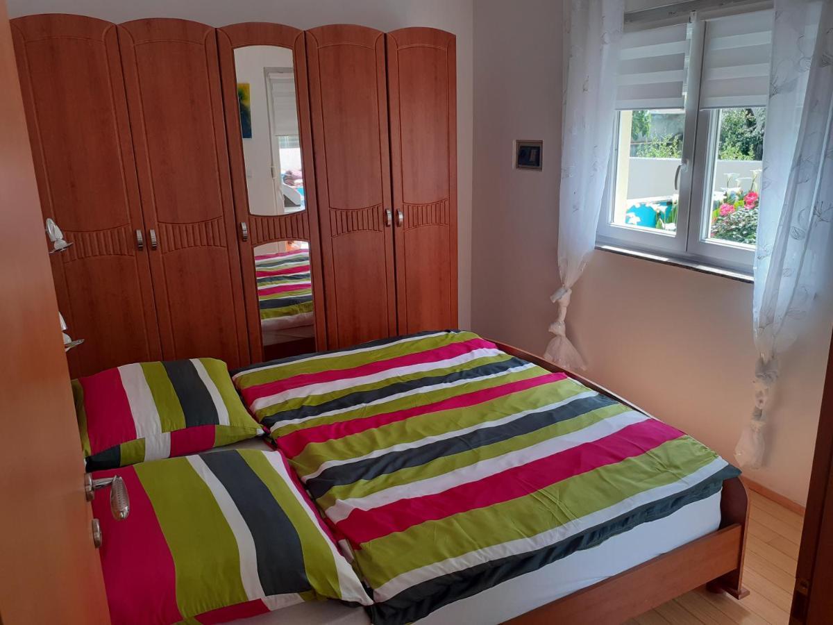 Apartman Nada Ližnjan Exterior foto